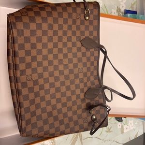 Louis Vuitton Neverfull